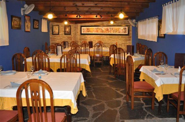 A Reigada Hotel Restaurante Grandas de Salime Esterno foto
